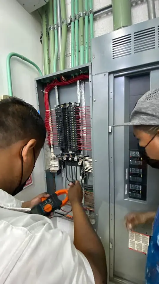 Instalación de contactos Querétaro